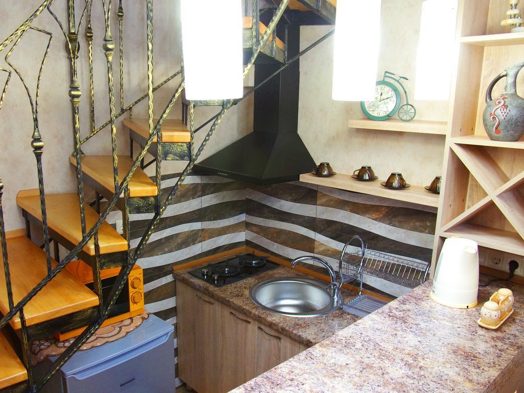 Aparthotel Heart Of Tbilisi Bagian luar foto